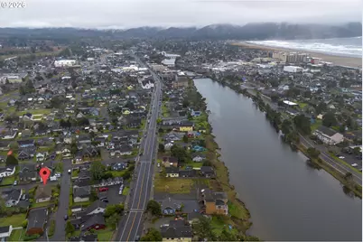 815 N King St, Seaside, OR 97138 - Photo 34