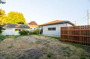 815 N King St, Seaside, OR 97138 - Photo 40