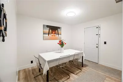 815 N King St, Seaside, OR 97138 - Photo 16