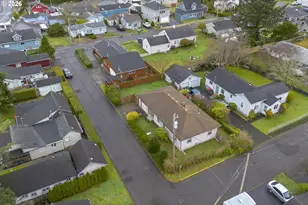 815 N King St, Seaside, OR 97138 - Photo 30