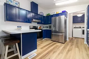 324 Jonathan Ln, Florence, OR 97439 - Photo 16