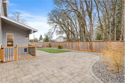 2525 NE Charlois Dr, Hillsboro, OR 97124 - Photo 44