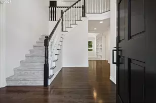 12723 Adrian Ct, Lake Oswego, OR 97034 - Photo 4