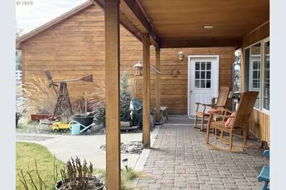 8818 SW Panorama Rd, Terrebonne, OR 97760 - Photo 2