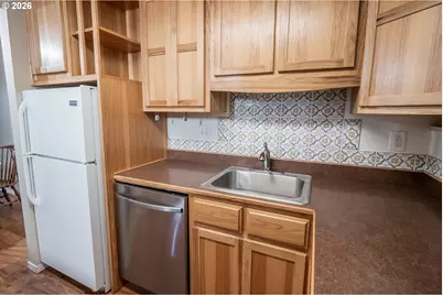 4047 Donald St #C, Eugene, OR 97405 - Photo 18