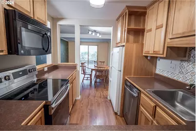 4047 Donald St #C, Eugene, OR 97405 - Photo 16