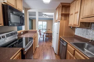 4047 Donald St, Eugene, OR 97405 - Photo 16