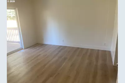 477 48th St, Springfield, OR 97478 - Photo 6