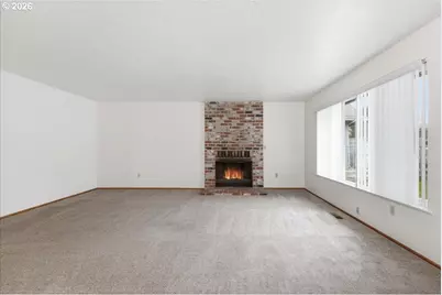 7045 N Mears St, Portland, OR 97203 - Photo 4