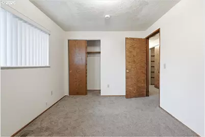 7045 N Mears St, Portland, OR 97203 - Photo 16