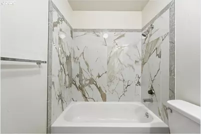 7045 N Mears St, Portland, OR 97203 - Photo 12