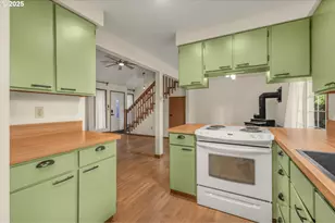 1300 NE 155th Ave, Portland, OR 97230 - Photo 10