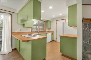 1300 NE 155th Ave, Portland, OR 97230 - Photo 12