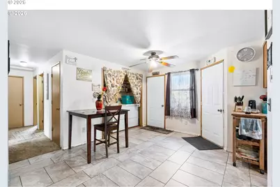 133 Edith Cir, Eagle Point, OR 97524 - Photo 8