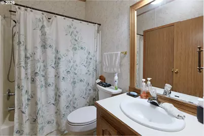 3735 Cobleigh Rd, Eagle Point, OR 97524 - Photo 16