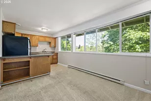 1619 Garfield Pl, Eugene, OR 97402 - Photo 6