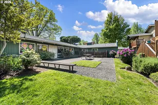 1619 Garfield Pl, Eugene, OR 97402 - Photo 22