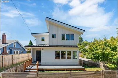 2723 SE 74th Ave, Portland, OR 97206 - Photo 1