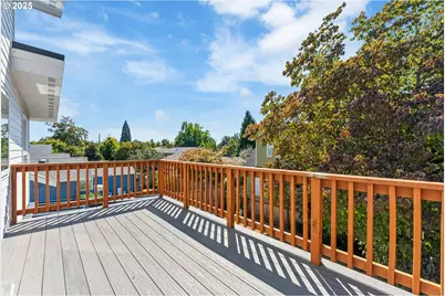 2723 SE 74th Ave, Portland, OR 97206 - Photo 24