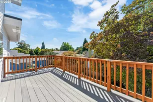 2723 SE 74th Ave, Portland, OR 97206 - Photo 24