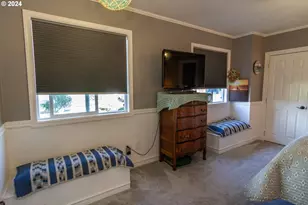 127 Deaton Ct, Canyonville, OR 97417 - Photo 20