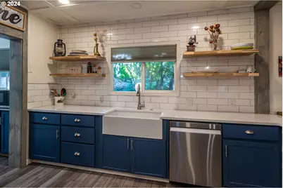 127 Deaton Ct, Canyonville, OR 97417 - Photo 10