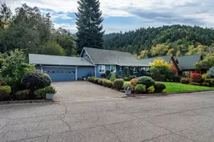 127 Deaton Ct, Canyonville, OR 97417 - Photo 38
