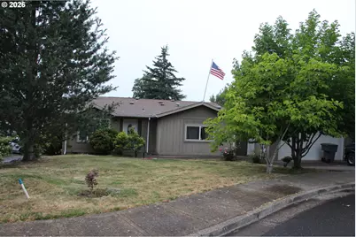 952 N Adams St, Lafayette, OR 97127 - Photo 1