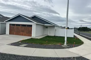 605 Jimmy St, Stanfield, OR 97875 - Photo 1