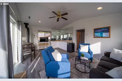 16281 Chapman Ln, Brookings, OR 97415 - Photo 28