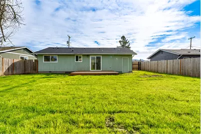 432 40th St, Springfield, OR 97478 - Photo 20