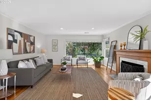 3270 SW Vista Dr, Portland, OR 97225 - Photo 6