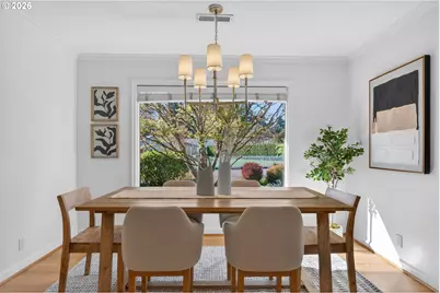 3270 SW Vista Dr, Portland, OR 97225 - Photo 10