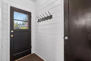 3270 SW Vista Dr, Portland, OR 97225 - Photo 30