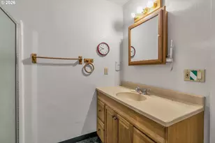 26100 NE 65th Ave, Battle Ground, WA 98604 - Photo 16