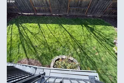 14545 SE Center St, Portland, OR 97236 - Photo 16