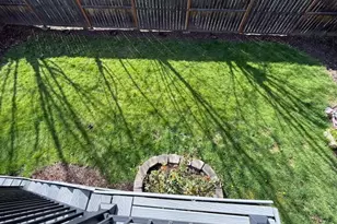 14545 SE Center St, Portland, OR 97236 - Photo 16