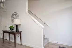 8353 N Newman St, Portland, OR 97203 - Photo 30