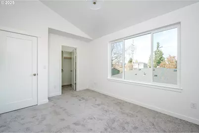 8353 N Newman St, Portland, OR 97203 - Photo 34