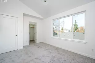 8353 N Newman St, Portland, OR 97203 - Photo 34