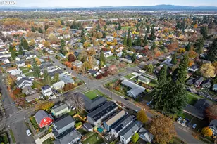 8353 N Newman St, Portland, OR 97203 - Photo 46