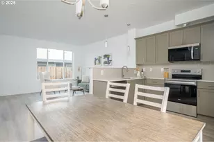 8353 N Newman St, Portland, OR 97203 - Photo 28