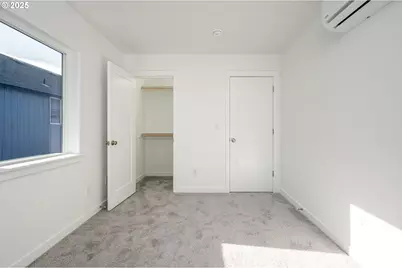 8353 N Newman St, Portland, OR 97203 - Photo 42