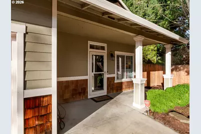 5205 NE Simpson St, Portland, OR 97218 - Photo 6