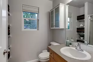 5205 NE Simpson St, Portland, OR 97218 - Photo 28