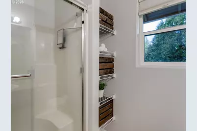 5205 NE Simpson St, Portland, OR 97218 - Photo 22