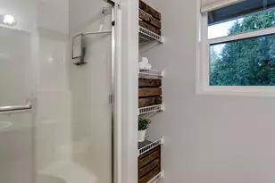 5205 NE Simpson St, Portland, OR 97218 - Photo 22