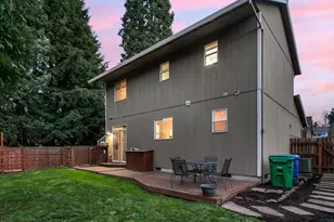 5205 NE Simpson St, Portland, OR 97218 - Photo 4