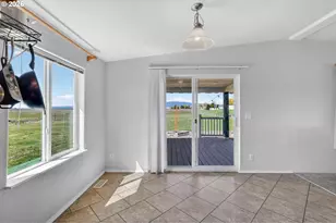 47 Van Hoy Rd, Goldendale, WA 98620 - Photo 14