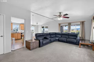 47 Van Hoy Rd, Goldendale, WA 98620 - Photo 8